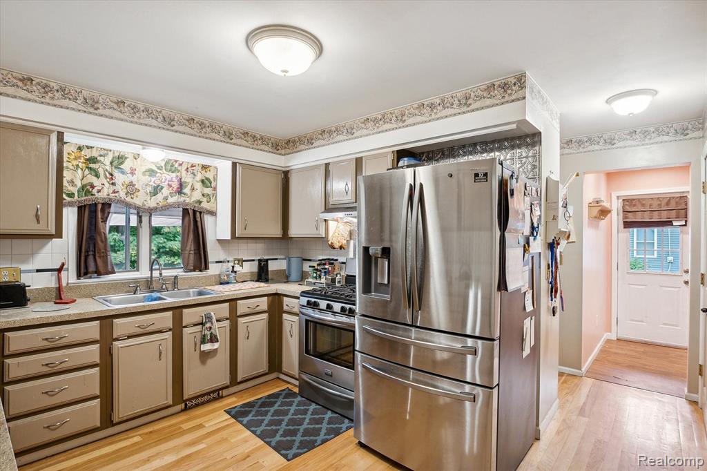9940 MARTZ Road, Ypsilanti, MI 48197 — Photo 10
