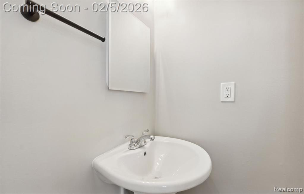 407 E 5th Street, Royal Oak, MI 48067 — Photo 16
