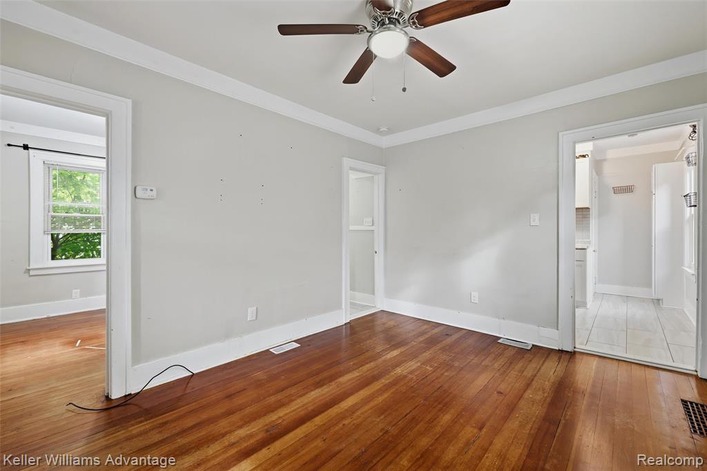 552 Bondie Street, Wyandotte, MI 48192 — Photo 10