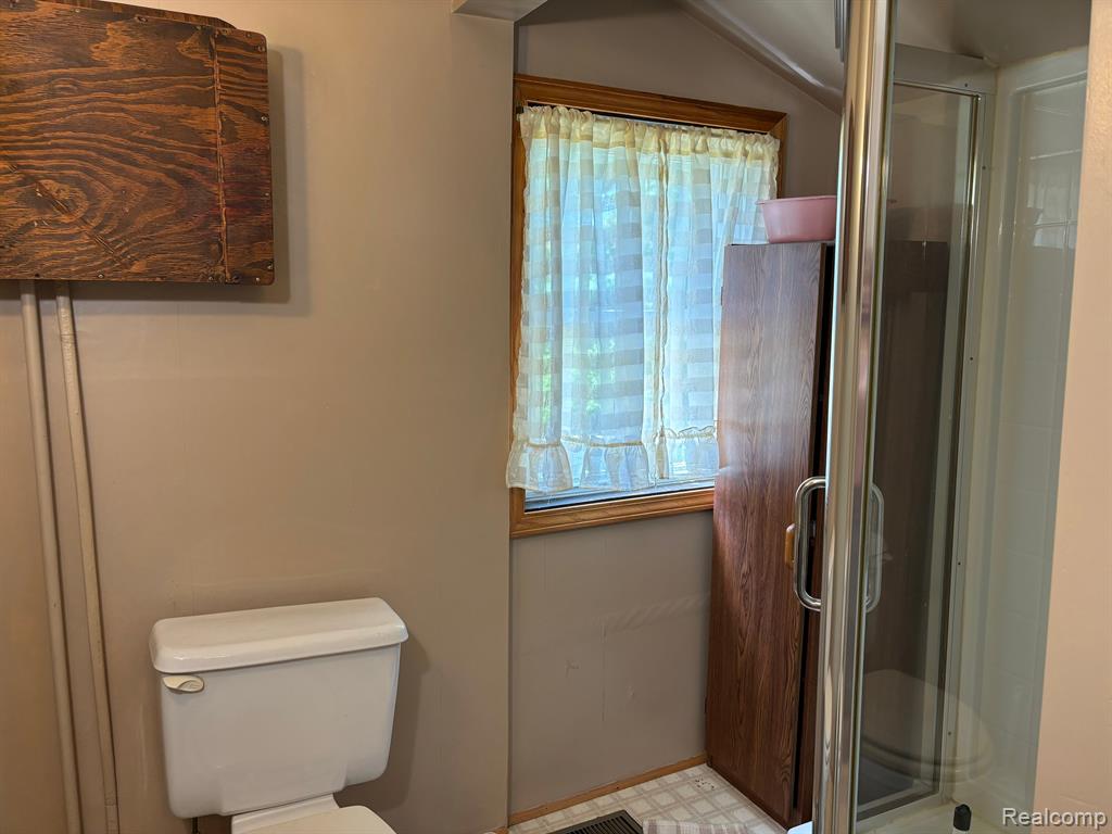 5990 FOREST Avenue, Otter Lake, MI 48464 — Photo 17