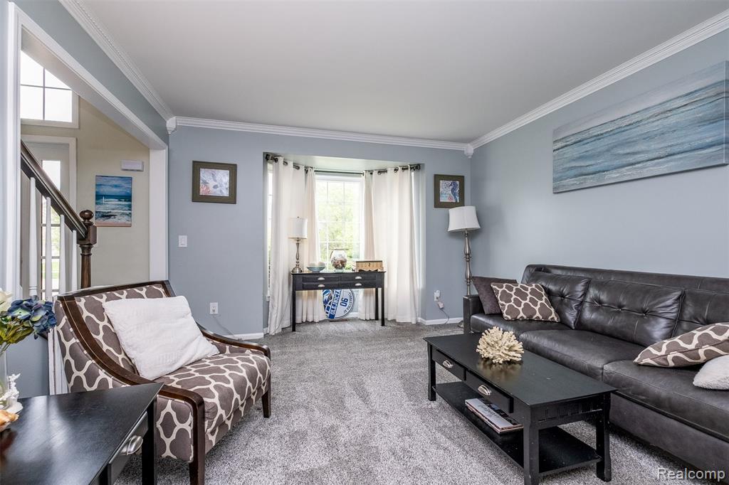 2780 Ivy Hill Drive, Commerce Twp, MI 48382 — Photo 8