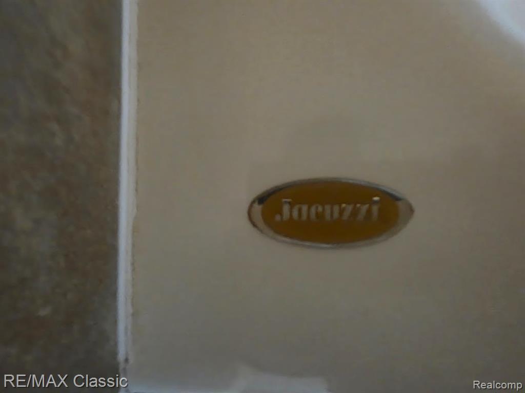 8469 Heywood Circle, Sterling Heights, MI 48312 — Photo 23