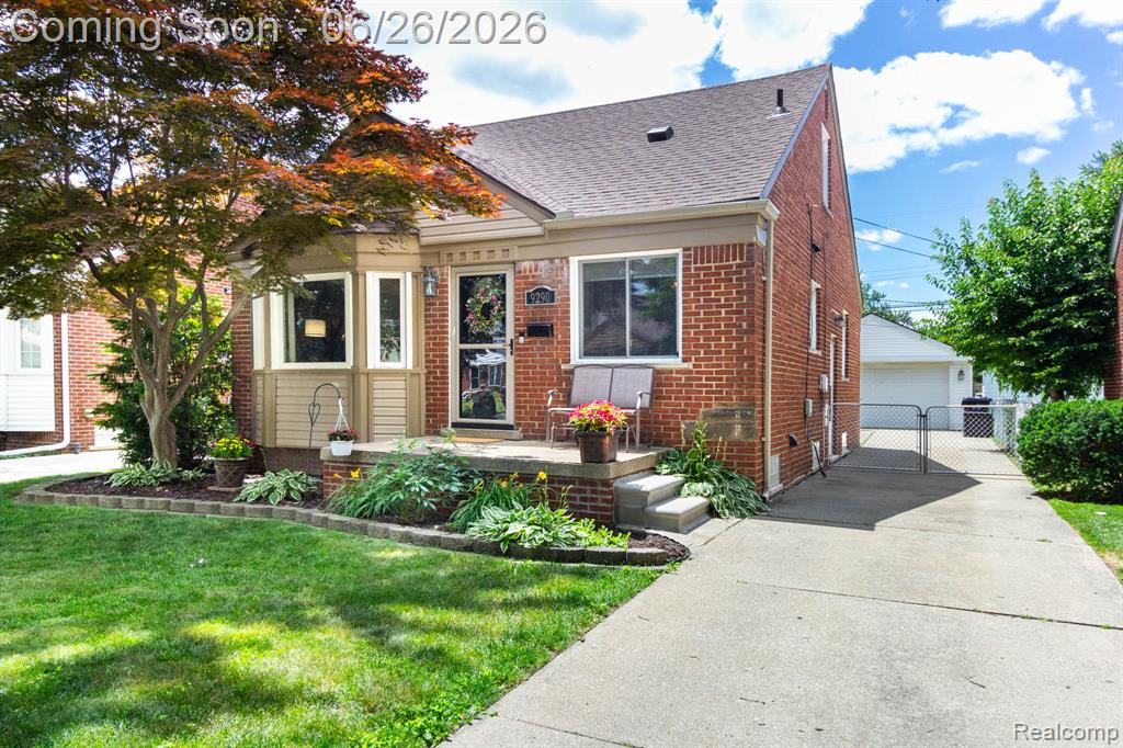 9290 Niver Avenue, Allen Park, MI 48101 — Photo 2