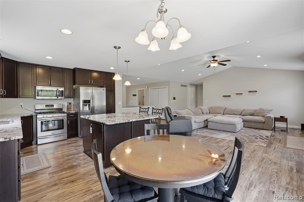 665 Marblewood Lane, Saline, MI 48176 — Photo 17