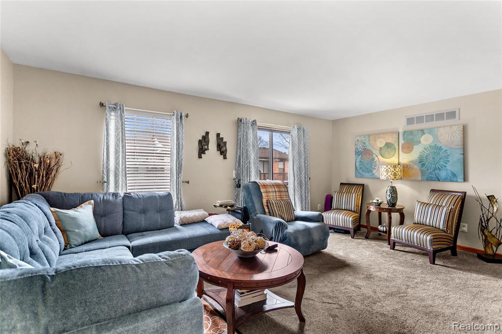 5442 Stanford Court, Warren, MI 48091 — Photo 11