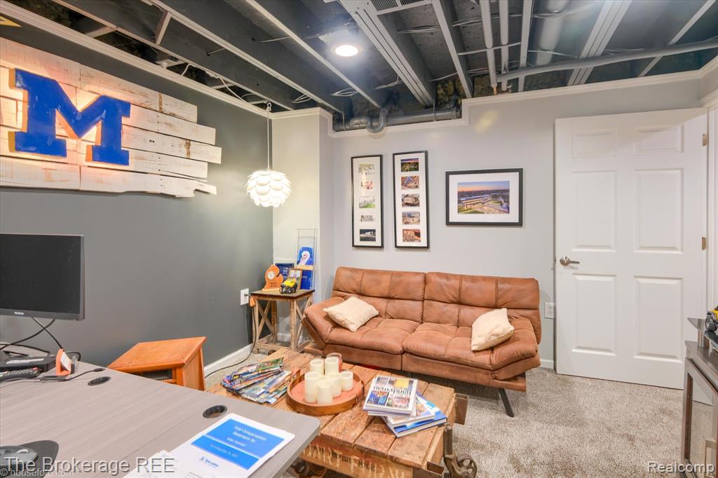 8380 Hunt Club Court, Grand Blanc, MI 48439 — Photo 49
