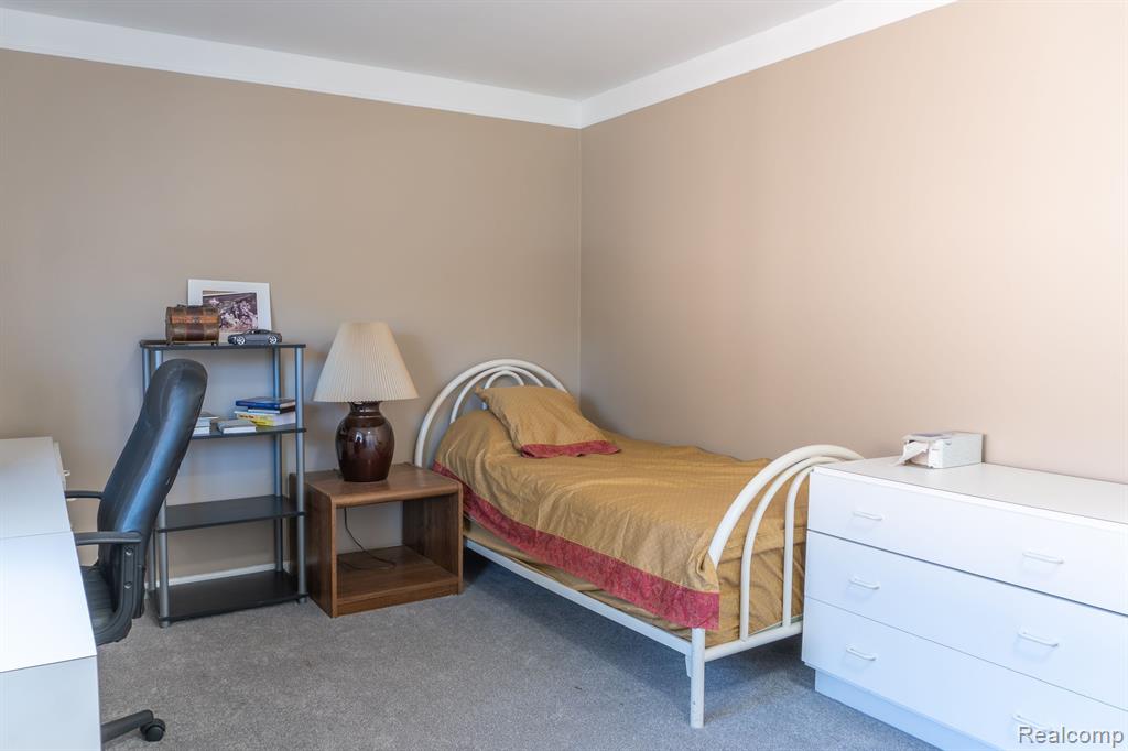 1205 ISLAND Drive, 201, Ann Arbor, MI 48105 — Photo 18