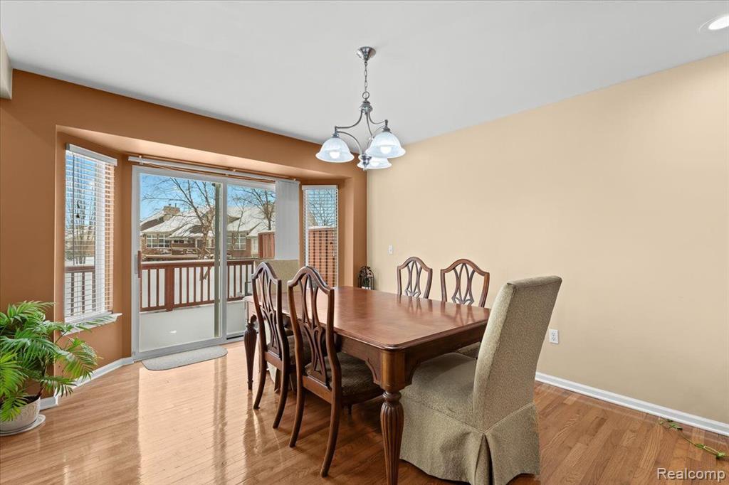 49407 N Glacier, Northville, MI 48168 — Photo 13