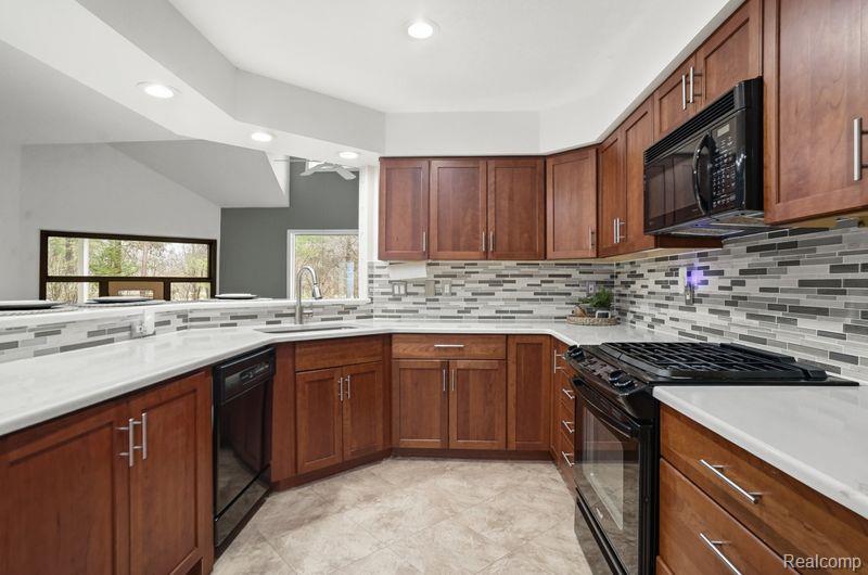 101 Quiet Creek Circle, Chelsea, MI 48118 — Photo 14