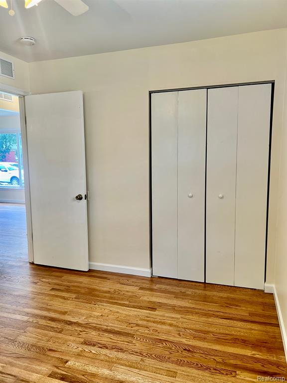 957 E MEYERS Avenue, Hazel Park, MI 48030 — Photo 9