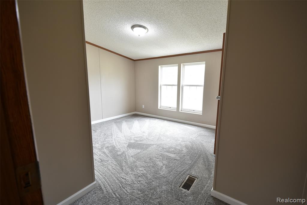 4071 S Mill Road, Dryden, MI 48428 — Photo 22
