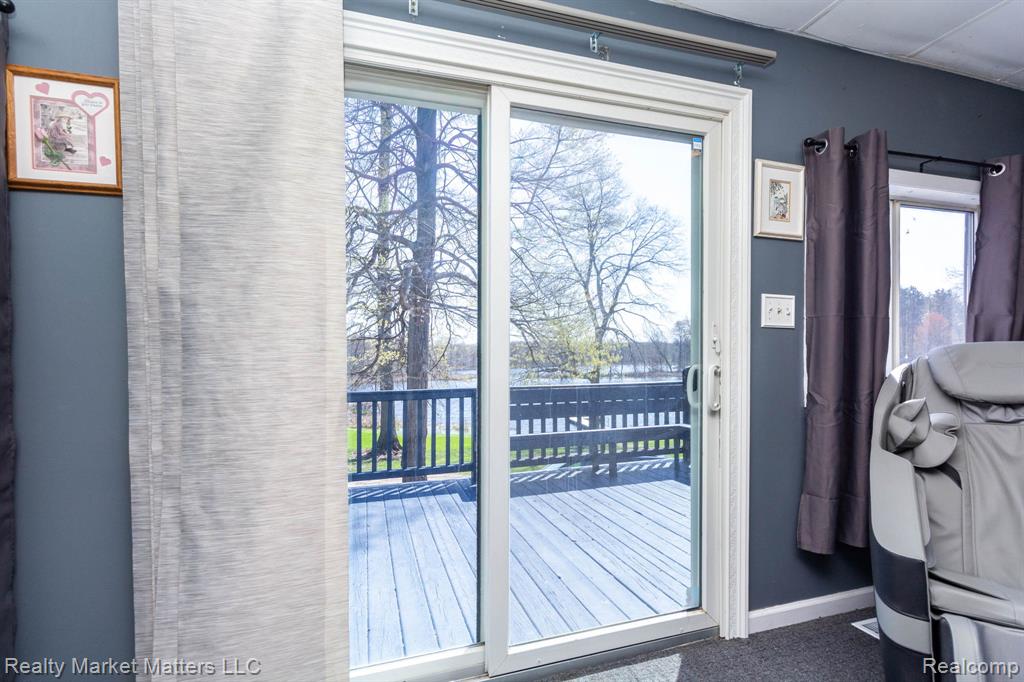 2543 Henry Road, Lapeer, MI 48446 — Photo 5