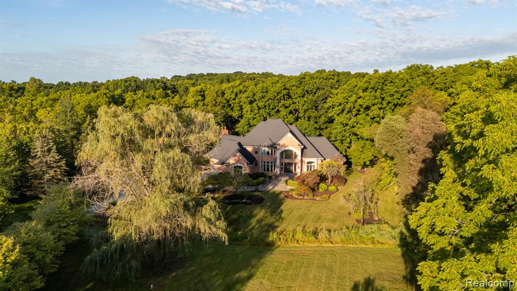 5779 Pinecrest Estates Drive, Ann Arbor, MI 48105 — Photo 2