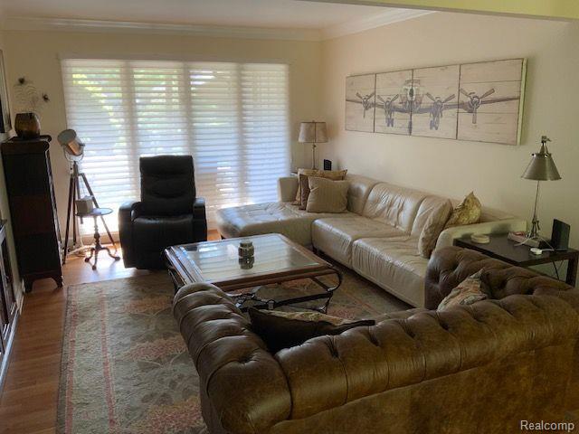 995 STRATFORD Place, Bloomfield Hills, MI 48304 — Photo 9