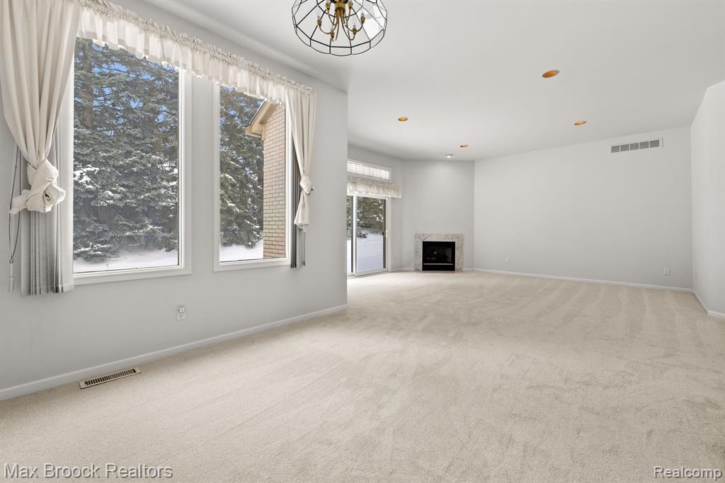 7364 SHERWOOD CREEK, 21, West Bloomfield, MI — Photo 17