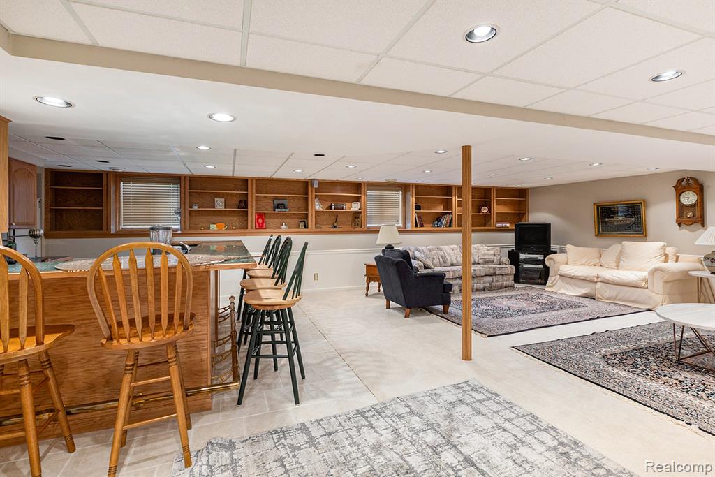 31022 Birchlawn Street, Garden City, MI — Photo 14