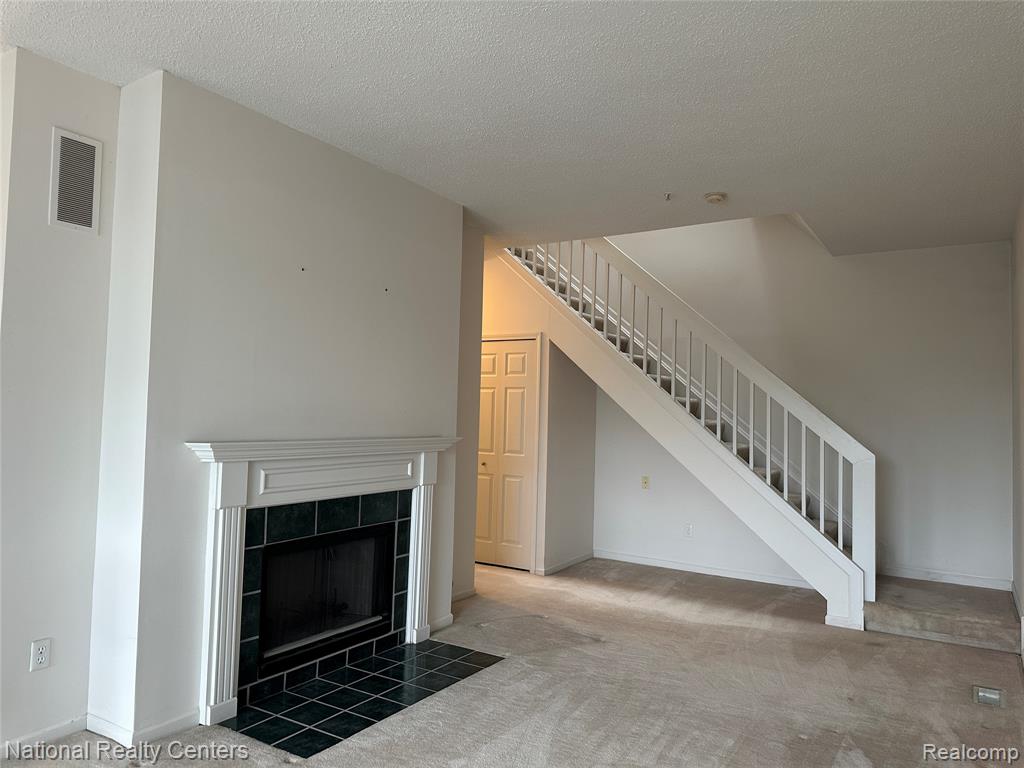 49627 Draper Circle, Plymouth, MI 48170 — Photo 9