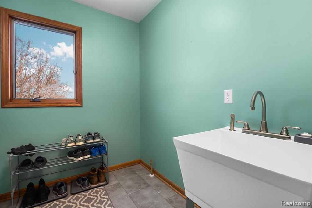 7473 N Gregory Road, Fowlerville, MI 48836 — Photo 30