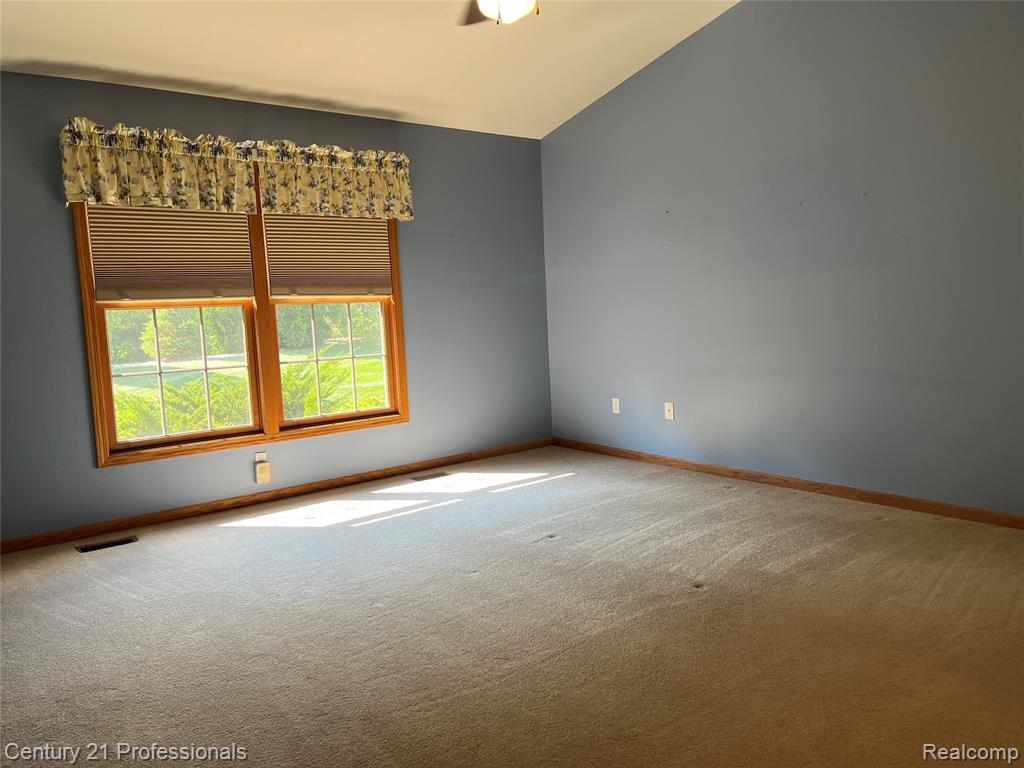 6252 Northridge Hills Drive, 66, Brighton, MI 48116 — Photo 20