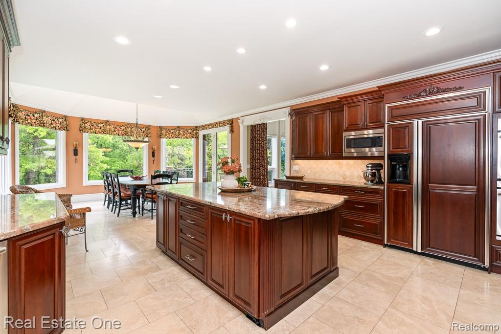 2737 Pebble Beach Drive, Oakland, MI — Photo 18