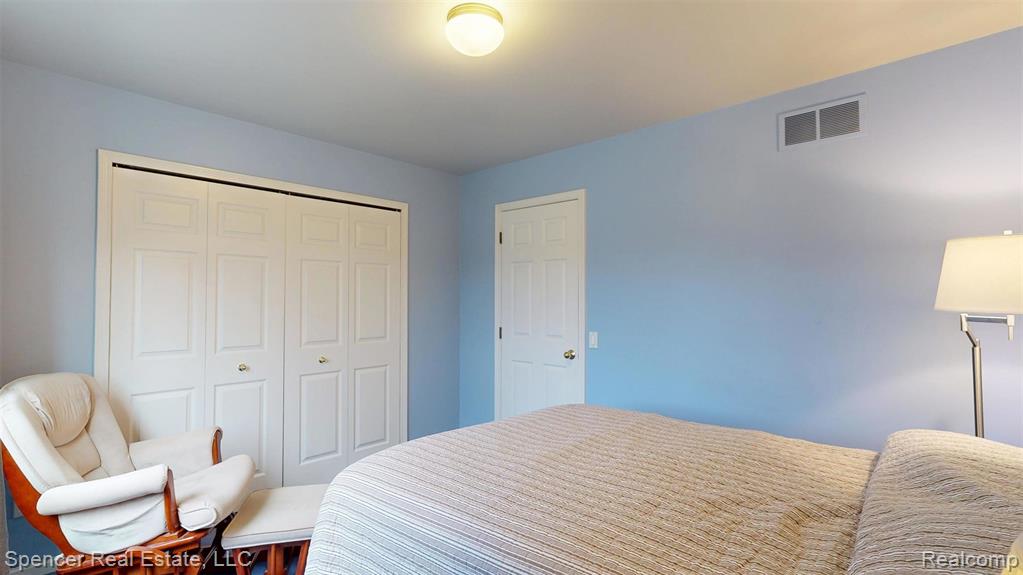6350 Waldon Woods Drive, Clarkston, MI — Photo 42