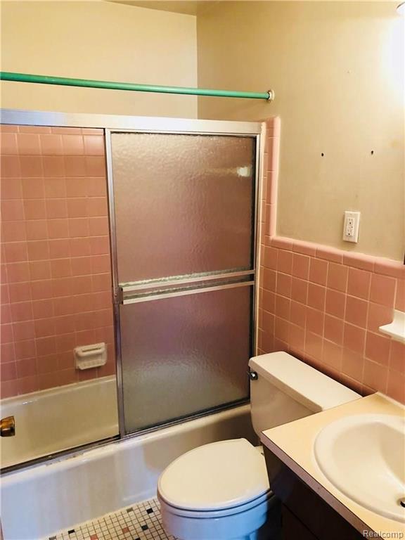 549 ELM Unit 6 Street, Wyandotte, MI 48192 — Photo 7