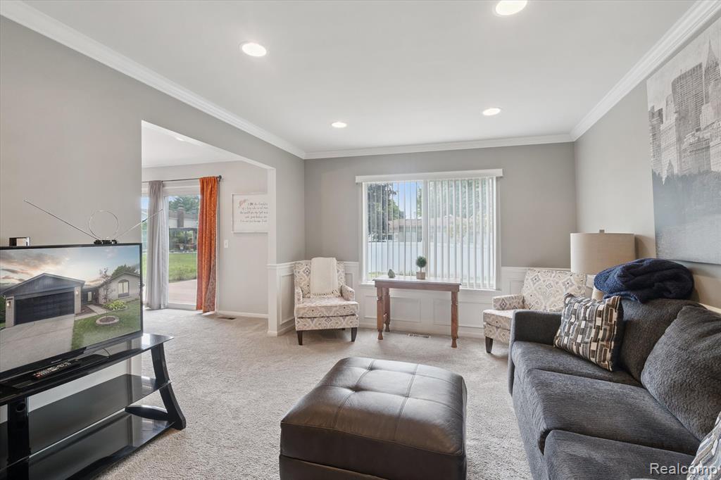 39659 Durand Drive, Sterling Heights, MI 48310 — Photo 4