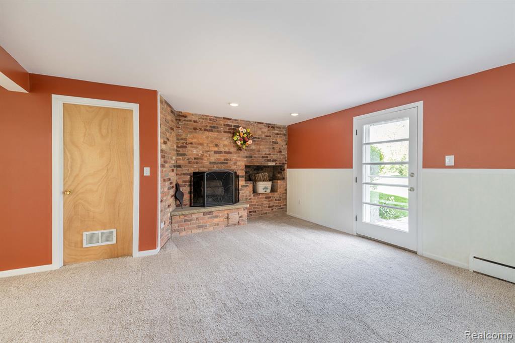868 HELSTON Road, Bloomfield Hills, MI 48304 — Photo 27