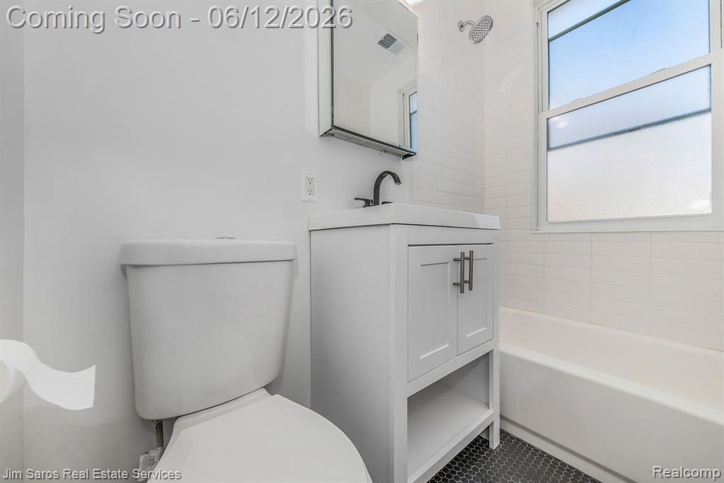 249 Custer Upper, Detroit, MI 48202 — Photo 10
