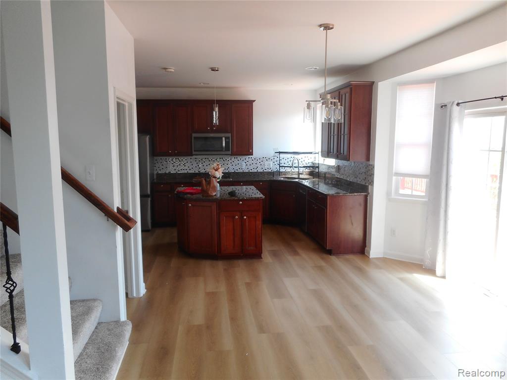 16928 Boulder Drive, Northville, MI 48168 — Photo 8