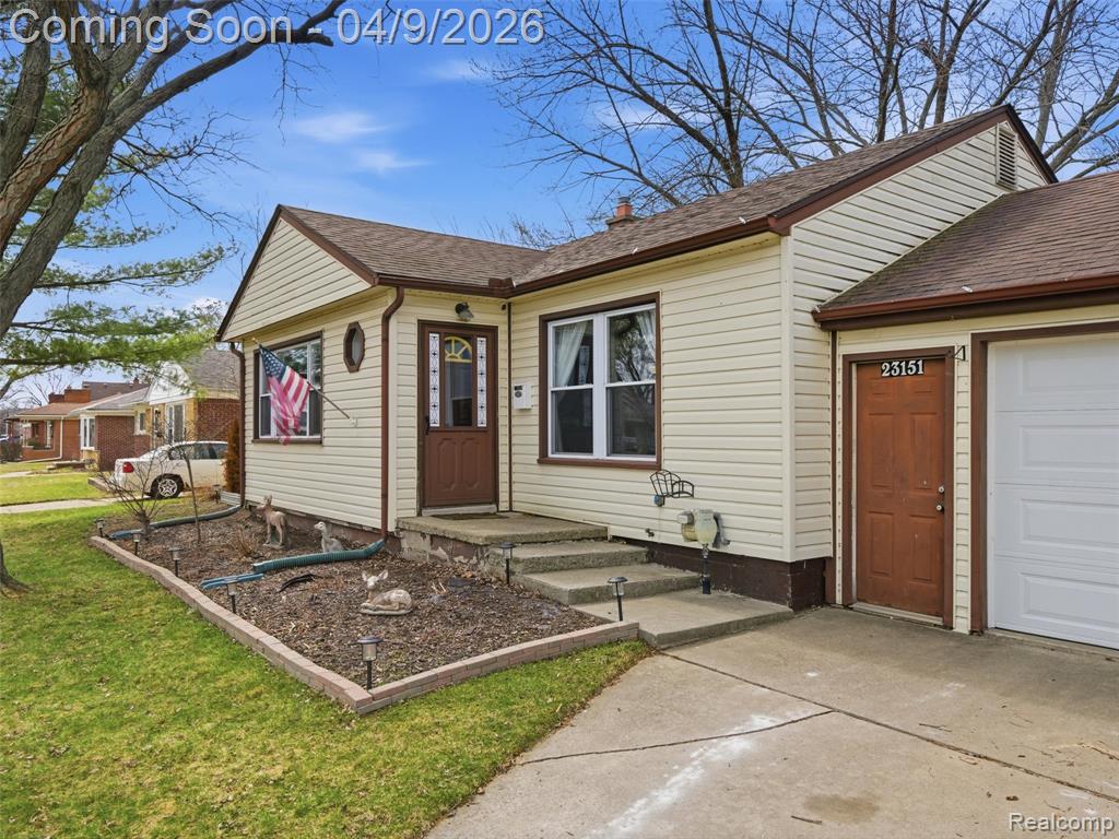 23151 Schroeder Avenue, Eastpointe, MI 48021 — Photo 4