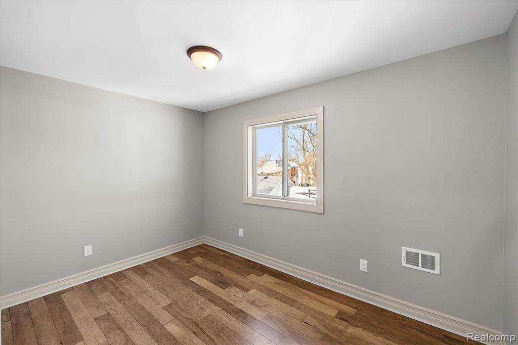 20817 Parkside Boulevard, Ferndale, MI 48220 — Photo 19