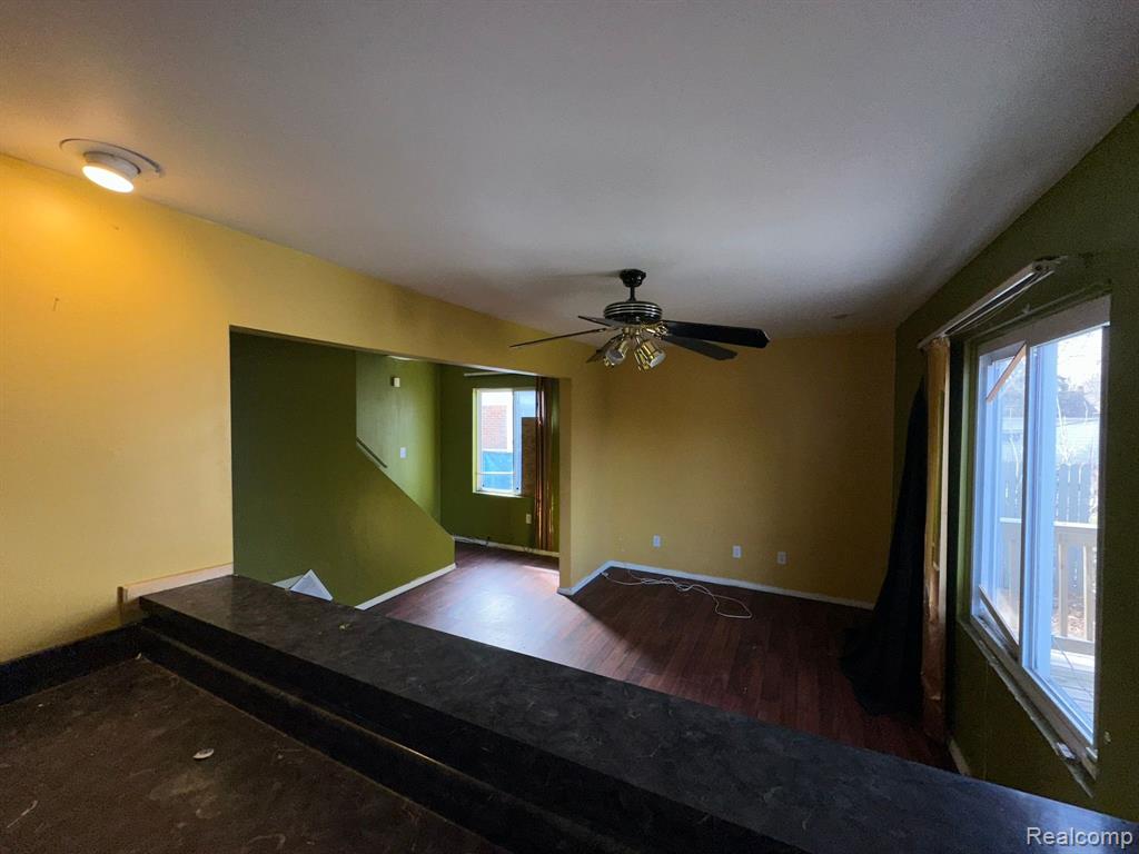 18727 AVON Avenue, Detroit, MI 48219 — Photo 22