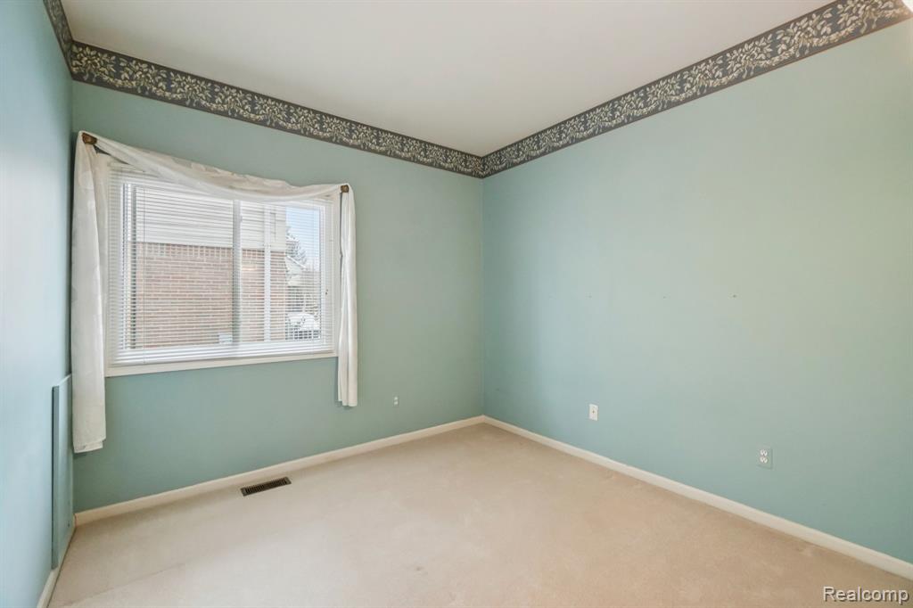 43573 E Perignon Drive N, Sterling Heights, MI 48314 — Photo 33
