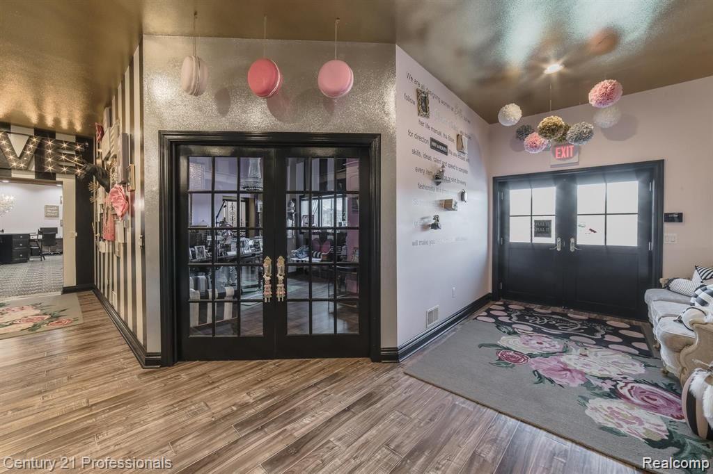 9861 DIXIE Highway, Clarkston, MI 48348 — Photo 17