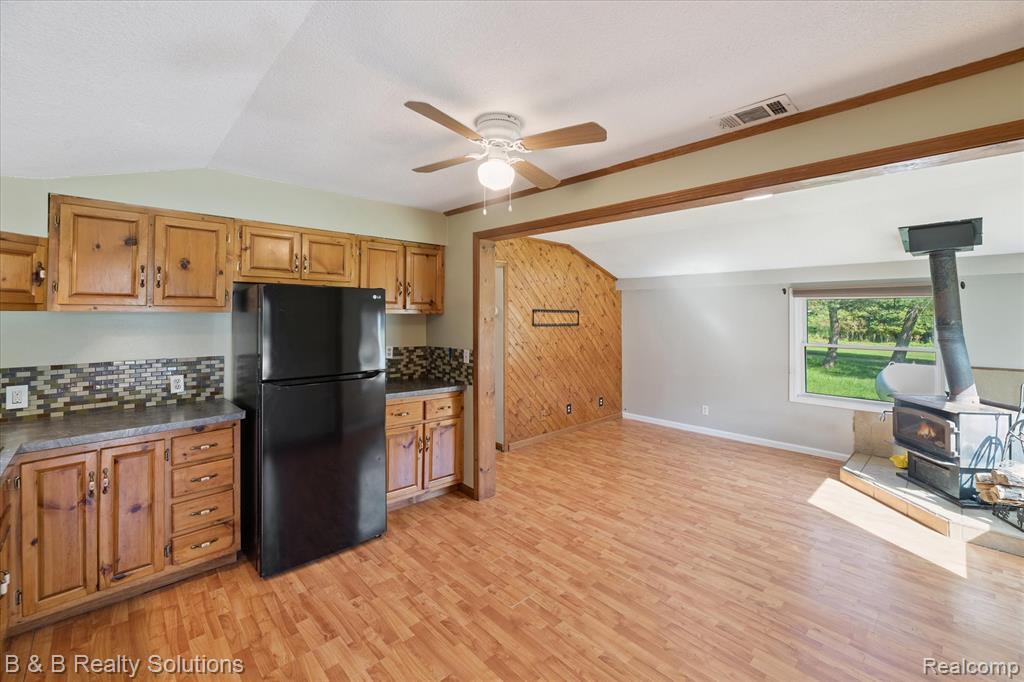 5159 Millis Road, North Branch, MI 48461 — Photo 11