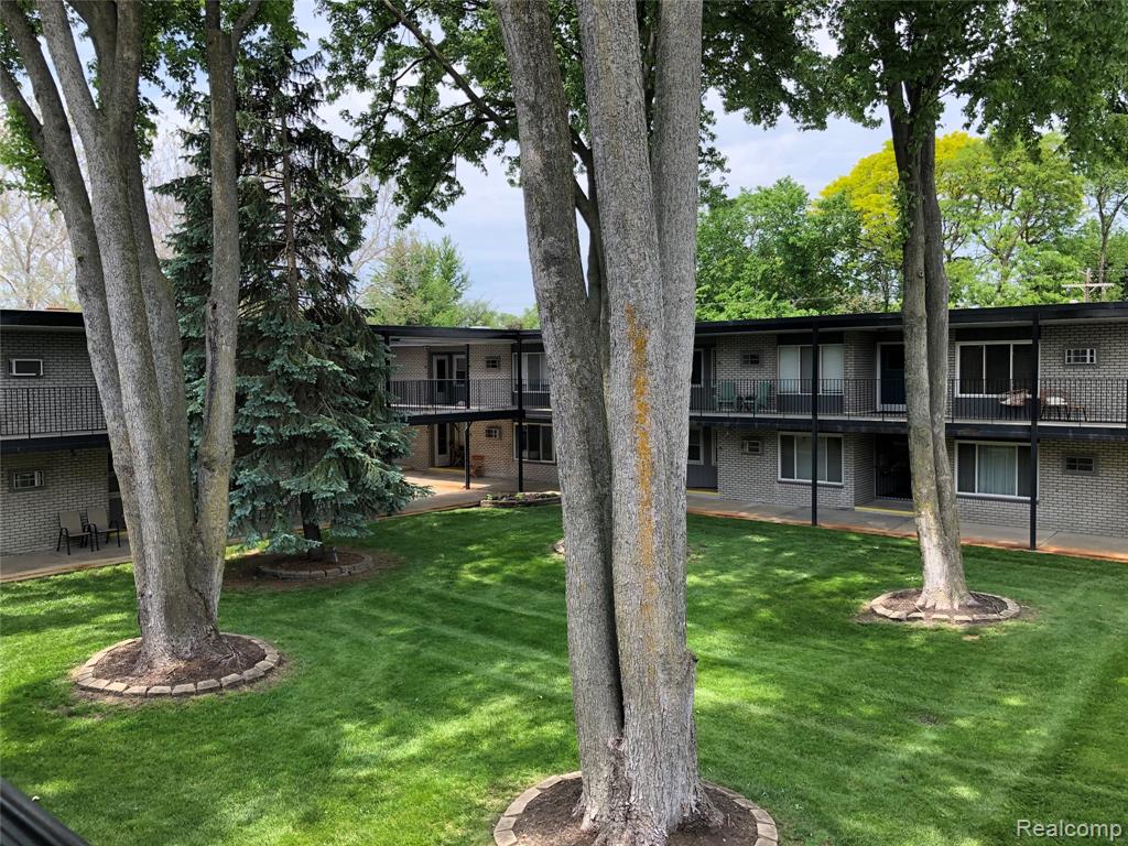 3421 Hillside Drive, 24, Royal Oak, MI 48073 — Photo 11