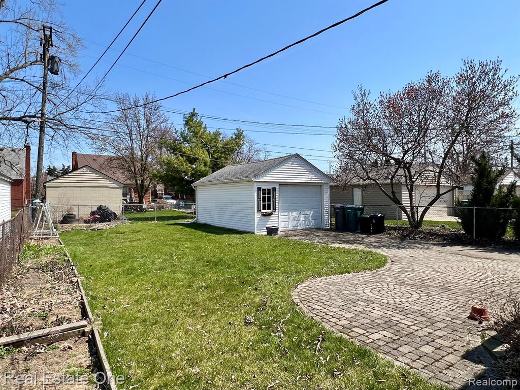 530 N LAFAYETTE Street, Dearborn, MI 48128 — Photo 40