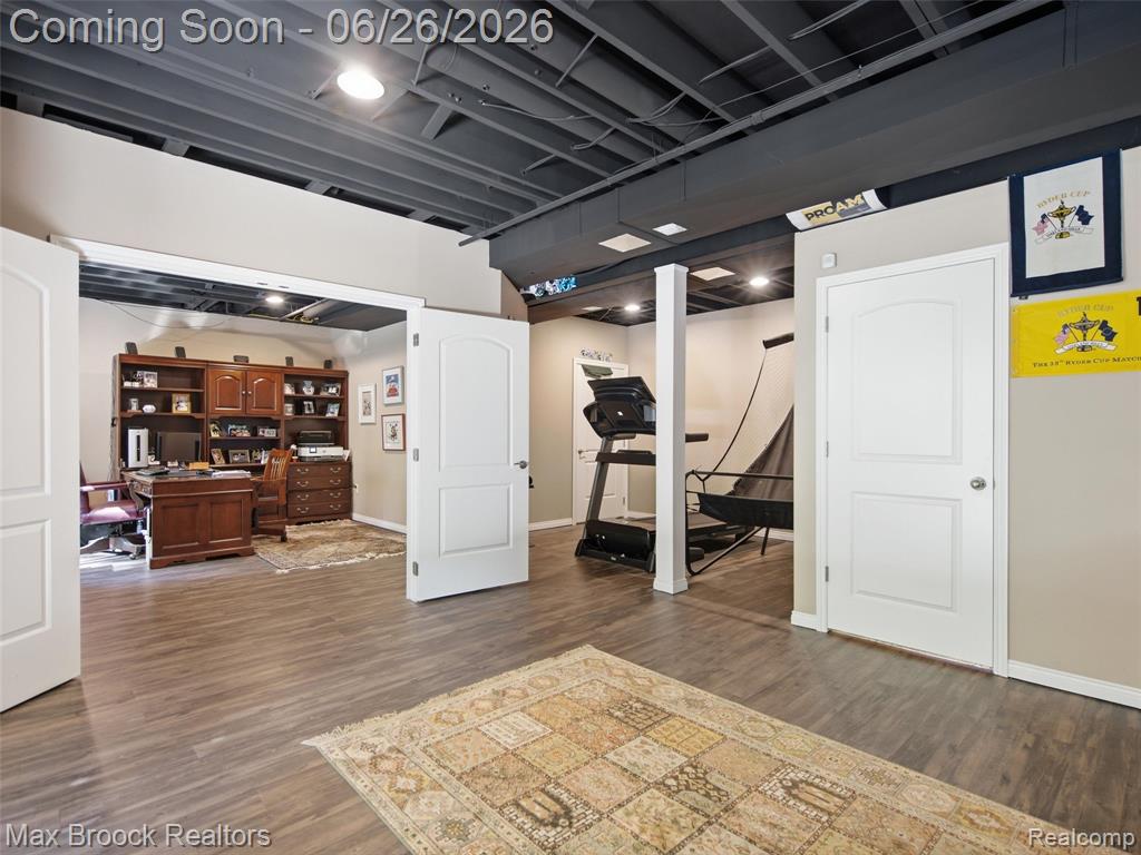 583 Birchcrest Court, Oakland, MI — Photo 53