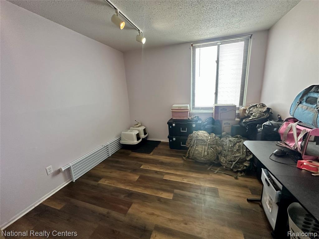 1744 Grove Road, A-101, Ypsilanti, MI 48198 — Photo 21