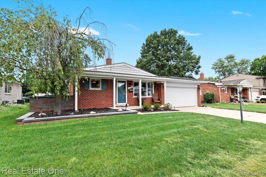 40718 Ivywood Lane, Plymouth, MI 48170 — Photo 4