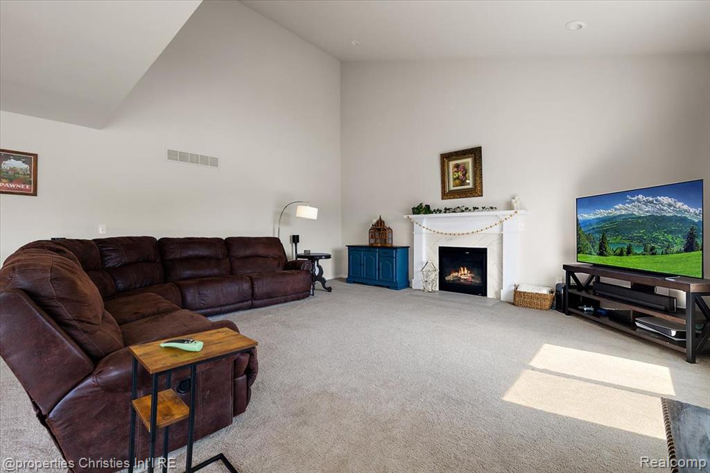 55745 Worlington Lane, South Lyon, MI 48178 — Photo 15