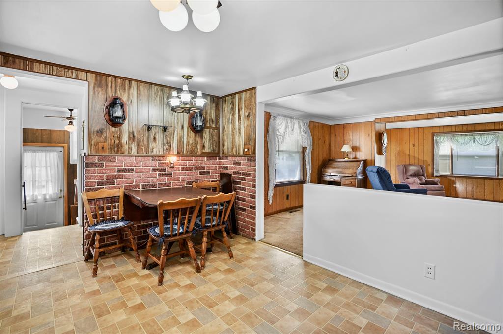 6154 Roberta Street, Burton, MI 48509 — Photo 6