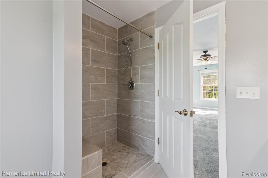 8474 Baudine Road, Pinckney, MI 48169 — Photo 28