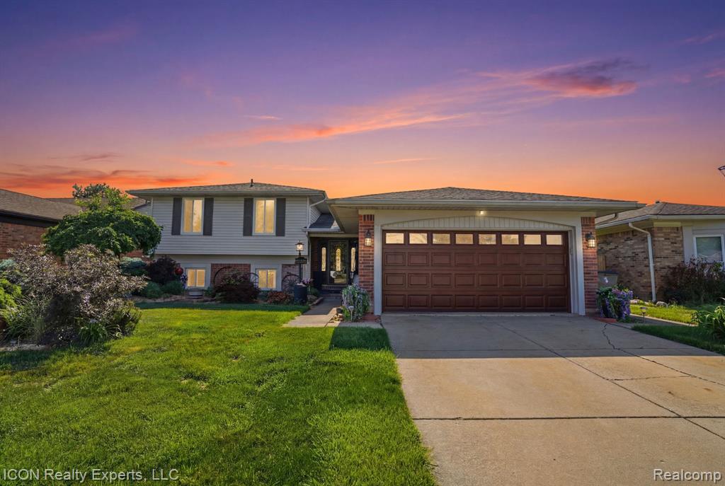 40567 Santoni Drive, Clinton Twp, MI 48038 — front exterior