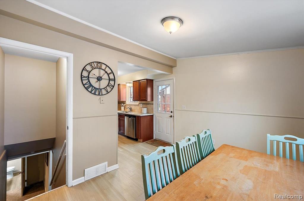 18053 S Wind Drive, Fraser, MI 48026 — Photo 28