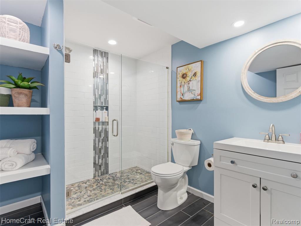 6031 BALMORAL Way, Commerce Twp, MI 48382 — Photo 39