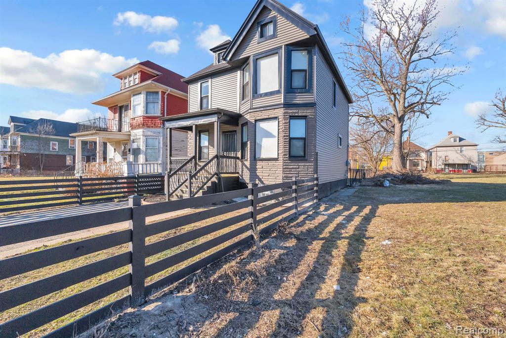 2575 Harding Street, Detroit, MI 48214 — Photo 6