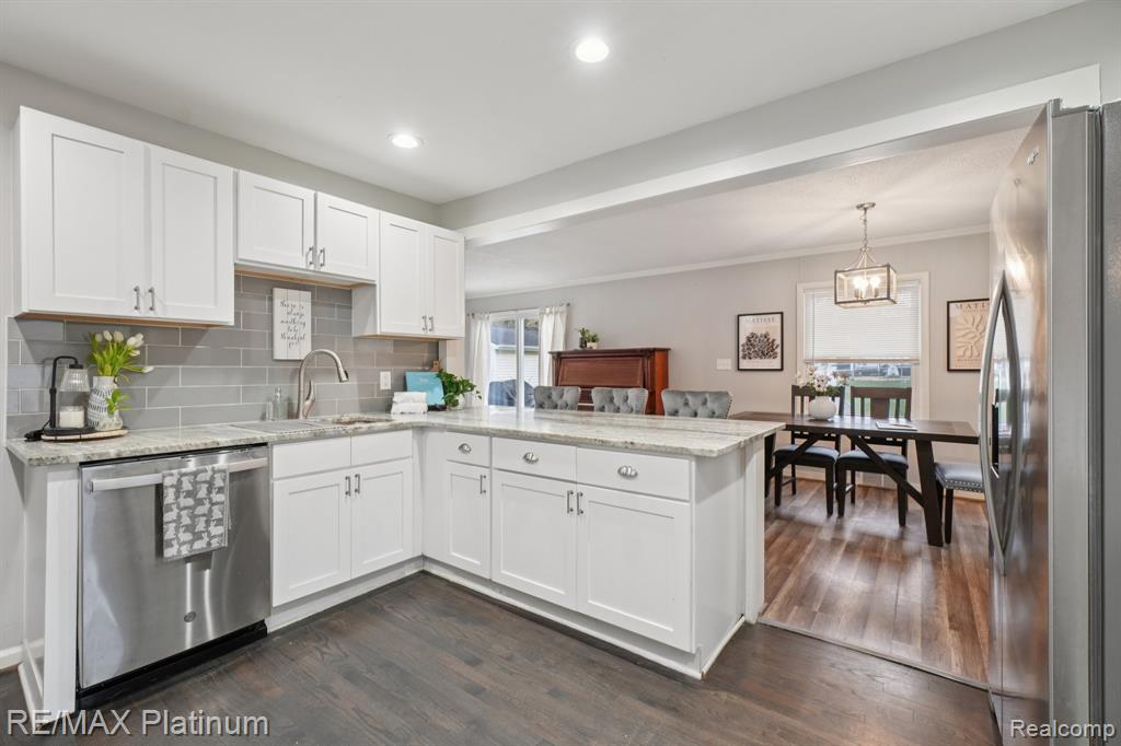 521 W Crane Street, Howell, MI 48843 — Photo 5