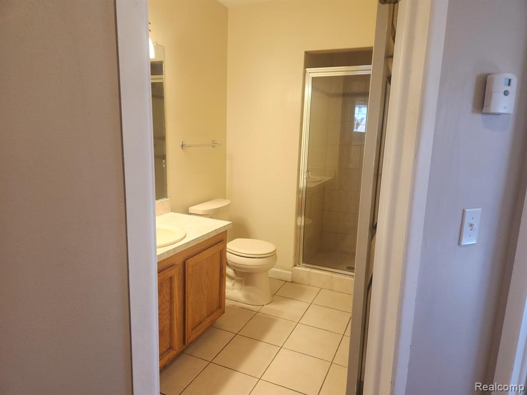 22200 PONDVIEW, Novi, MI — Photo 10
